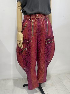 Python Leather Pants, Snakeskin Culottes Pants, Leather Cullottes, Purple Capri Pants, Purple Leather Pants