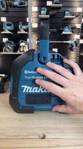 #Makita DMR202 & DMR203 Bluetooth speakers, perfect for the CXT and LXT 18V cordless platforms on the construction site. #MakitaSpeakers #WirelessAudio #Jobsite | Makita Tools Philippines