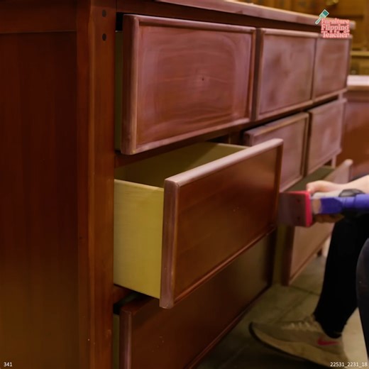 1.1K views · 13 reactions | How to QUICKLY Transform Your Bedroom Furniture | Furniture Flipping Teacher | Facebook