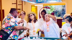 9.8K views · 63 reactions | ඔන්න අයෙමත් මේ සැරේ #Seson එකට #අනුරාධපුරේ #Travel_Agent_Booking වලින් පිරෙන්නයි යන්නේ..... වයිට් හවුස් අපිට කලින්ම Seson එක පටන් ගත්තා... ඉතින් ඉස්සරට බස් ගොඩක් එක්ක හම්බවෙමු..... | Hotel White House Anuradhapura | Facebook