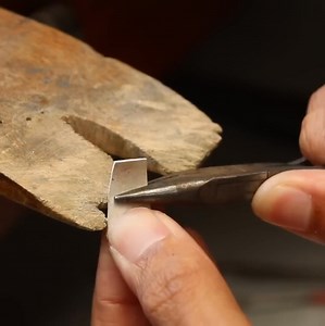 Make jewelry for self-defense - I Turn broken pliers into claw ring part 12 | The hallmark