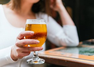 Drinking Alcohol Raises Dementia Risk and Causes Brain Lesions