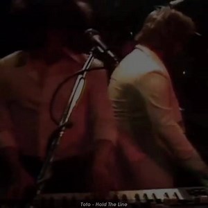 48K views · 3K reactions | Hold the line - Toto  | Ｒｅｔｒｏ Ｃｌａｓｓｉｃ | Facebook