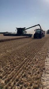 308K views · 4.7K reactions | Our demonstration John Deere X9 1100 has been out working hard lately! #HarvestingSeason #AgricultureLife #FarmEquipment #FieldWork #FarmMachinery #JohnDeere | Tuckwells | Facebook
