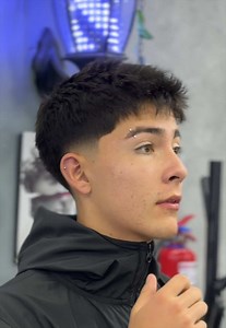 Sombreado bajo con textura: Low Fade y Mullet para caballeros