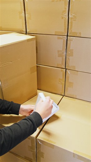 Haal met ons de OPPO A40 uit de verpakking! 📦💥 #unboxing #OPPOA40 | OPPO