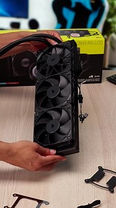 CORSAIR NAUTILUS 360 RS LCD Flüssig-CPU-Kühler – 360mm AIO – Schwarz | 2,1-Zoll-IPS LCD-Bildschirm, Einfache Daisy-Chain-Verbindungen, Intel LGA 1851/1700, AMD AM5/AM4, Enthält 3x RS120-Lüfter