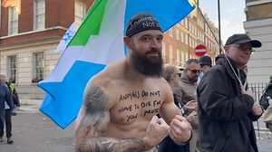 Parade For The Animals UK, 2026, May 16th, Bristol, 12pm Queen Square BS1 4LH Join the event here: https://www.facebook.com/events/756551630506139 Powerful march with giant Inflatable animals, 20 vegan food vendors, vegan activist stalls, inspirational speakers, epic music, beautiful poetry and much more. Join vegans from across the UK in a spectacular celebration of veganism’s unstoppable rise! This vibrant parade will inspire and ignite passion for a compassionate, vegan lifestyle. Expect a da