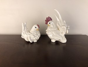 Hand-painted Stoneware Rooster and Hen Figure Set - Vintage Farmhouse Collectibles - Etsy Canada