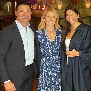 How Kelly Ripa and Mark Consuelos' Daughter Lola Feels About Paparazzi After Growing Up in the Spotlight