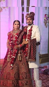 Dulhan ki Grand Entry 😍 Groom ne diya haath ❤️ Emotional Shaadi Moment#shorts #viral #trending