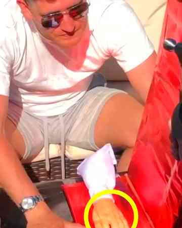 What happens when you touch a fake hand and your brain still panics