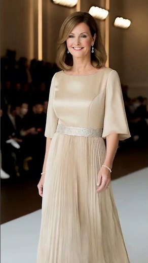 Cocktail Wedding Attires for Older Women: Elegant Outfit Ideas, Flattering Fits & Styling Tips 2025