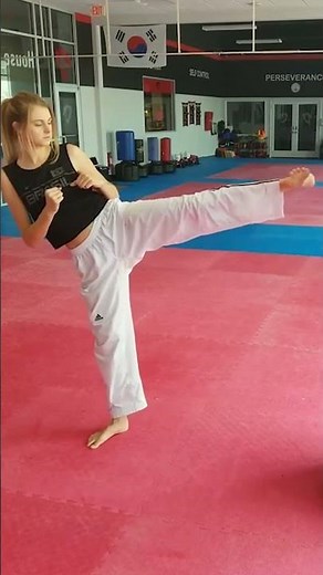 Very Strong Taekwondo Legs | Best Female Martial Arts