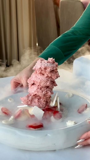 Here is everything we ordered 👇 Bull & Bear | Waldorf Astoria Orlando 📍14200 Bonnet Creek Resort Lane, Orlando, FL 32821 @waldorforlando Dry Aged Yellowtail Crudo Pasta Explosion Delmonico Steak Escargot & Gnocchi Sides: Mashed Potatoes & Applewood Smoked Bacon Mac & Cheese La Fraise (Liquid Nitrogen Strawberry Ice Cream Prepared Tableside) This has been listed in the Top 100 Restaurants in the United States by OpenTable. @opentable This was part of a hosted experience by the Waldorf Astoria O