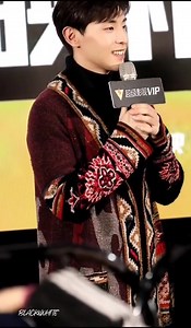 21 reactions | (Vid 2) Movie premiere Beijing 2020 (Translation)...