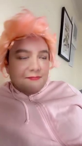 Jackie has an older husband… | Tom Sainsbury - Comedian and Snapchat Dude