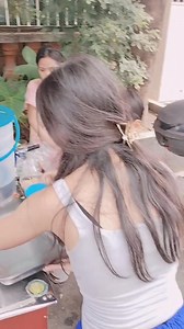 ang daming napasaya ni ma'am sa araw na iyon nabusog kana nagkapera kapa salamat lord sa taong ginamit mo na hindi nagdalawang isip tumulong #PWD #streetVendors | Jerry Sugabo