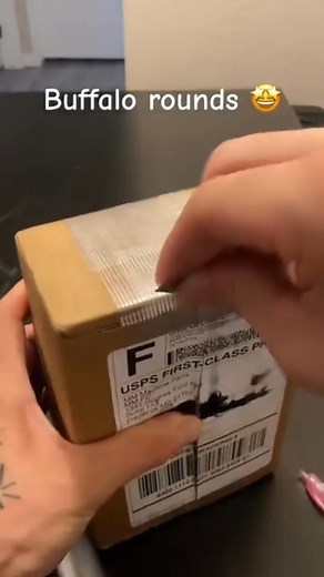 Low Price! The perfect gift for any collector! ✅ 99.99% pure silver certified ✅ Limited numbered collector's edition Unforgettable Gifts! | EverMinted | Facebook