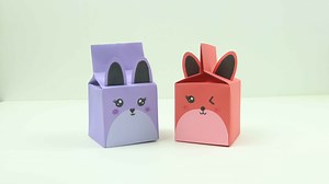 Origami Paper Milk Box | Paper Gift Box | DIY Paper Gift Box Making Idea #paper_milk_box #paperbox #giftbox #origamibox #papergiftbox #easypaperbox #box #paperbox #easypaperbox #origamipapergiftbox #diycutbox #easyorigamibox | Ezzy Crafts DIY