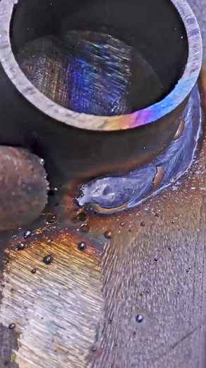 CEDAR K-304 ULTRAMIG-200 COMPACT COLOR EXPERT IN NATURE. Mask semi-automatic #beginner #weld #weldernation #welderproblems #welders #migweldingWelding #shipyard #construction #short #shortvideo #fbreels #reels #reelsvideo #viralreels #fabricator #poland #followforemore #viral #viralvideos #OFW #fbreels #hardwork #Wonderful #AmaZing #tube #amazingvideo #metalwork #fypシ #fypシ #viralシ | Chenly Creative