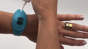 HandiGuru Refillable Hand Sanitizer Silicone Wristband Kit - Portable On-the-Go Travel Bracelet for Adults, Teens, Kids - with refill bottle - liquids not included (Glow in the Dark)