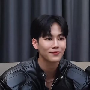 46 reactions | Sh**** 掠掠 #3PlusStoryXJACKANDJOKER #warwanarat #วอร์วนรัตน์ #yinwar #หยิ่นวอร์ #tiktok #foryou #fyp Post on tik tok>> (Bác Chiến ) YinWar | About BL | Facebook