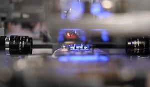 ボード レベル シールド製法 (英語)