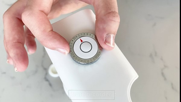 Rechargeable Automatic Drink Dispenser, Automatic Milk Dispenser, Milk Dispenser For Fridge Gallon, Milk Pump For Gallon, Water & Juice, Helps Prevent Milk, Juice and Water From Overflowing