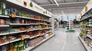 အရသာရှိပြီး Quality ကောင်းတဲ့ Mc Cain တံဆိပ် US Potato ပေါင်ထုတ်ကြီးများကို Grand Food Mart မှာ ဝယ်ယူရရှိနိုင်ပါတယ်…..🥔🥔🥔 Mc Cain အာလူးဟာဆိုရင် နှစ်ပေါင်း ၆၀ကျော်ကြာ ကမ္ဘာ့နိုင်ငံအသီးသီးသို့ တင်ပို့ကာ ကမ္ဘာ့အာလူးဈေးကွက်ကို ဦးဆောင်လျှက်ရှိပါတယ်။ US Potato ဖြစ်တဲ့အတွက် Quality နှင့် အရသာပြည့်စုံမှုမှာ ယုံကြည်စိတ်ချနိုင်ပါတယ်။ ကြော်ပဲကြော်စားစား၊ ချက်ပဲချက်ချက်၊ပြုတ်ပဲပြုတ်ပြုတ် ကြိုက်နှစ်သက်ရာ ဟင်းပွဲတွေကိုဖန်တီးနိုင်တဲ့အတွက် အလုပ်ရှုပ်သက်သာတဲ့အပြင် အကောင်းဆုံးဟင်းလျာတွေကို ပြုလုပ် စားသုံးနိုင်