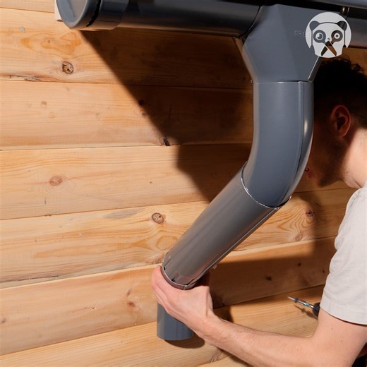 338K views · 424 reactions | Installing Rain Gutter! | Bored Panda Art | Facebook