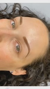 ✨ The Perfect Brow ✨ A soft powdered brow gives you a beautiful, polished look, but adding just a few hair strokes can take it to the next level! This technique adds just the right amount of texture for a natural yet defined finish. Whether you’re looking for a subtle enhancement or a more structured brow, this combo creates the perfect balance. Permanent makeup is for effortless, gorgeous brows every day! 💕 #WakeUpWithMakeupByDawna #AceMedSpa #PermanentBrows #PowderBrows #Microblading #OKCPMU 