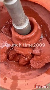 2 pot smashing #satisfying #clay #claypot #ytshorts #shorts #gymchalk