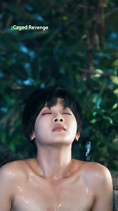 783K views · 15K reactions | Era só um banho… até o chefe aparecer.‍ #cagedrevenge #笼中花火 #iqiyi #zhangtingrui #wenmoyan #cdrama #verticaldrama #shortdrama #mustwatch | iQIYI Portuguese | Facebook