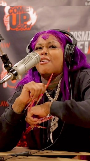 Terrica Alexander | PART 3 FREESTYLE w/ @djcosmickev … WHO WANT THE SMOKE ?😤💨‼️‼️ FUCK YO FAV 😂 #juceefroot #loyal100 #comeupshow | Instagram