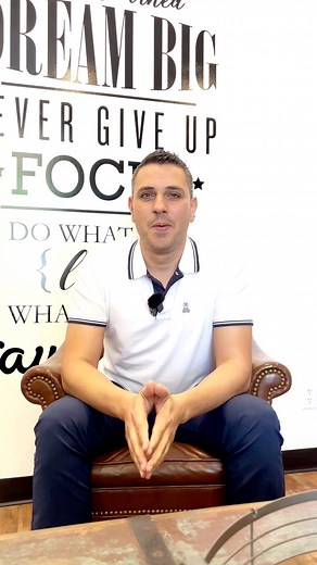 Learn how to buy a house with an FHA loan, even with a credit score as low as 550, from Oz Salinas at Mortgage Pros!Are you pre-approved? Contact us to schedule a showing of our move-in ready homes or to discuss custom building one to your specifications! (956) 662-0847 - Ariana Torres. #fhaloan #homebuyer #mortgagebroker #villadelsolconstruction #moveinready #customhomes #preapproval #mcallentx #edinburgtxhomes | Villa Del Sol Construction LLC