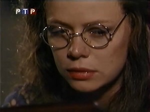 July 18, 1991: #Suzanne (Marcy Walker) is flustered by seeing a photo of #Eden, #Cruz (A Martinez) and their children. | Santa Barbara Blog