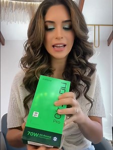 ¡Prepárate para descubrir la innovación! 🚀 Únete a nosotros en el emocionante unboxing del Note 40 Pro. Exploraremos juntos su perfecta combinación de estilo y rendimiento, mostrando cada característica de este dispositivo de última generación en carga. ¡Vive la experiencia desde tan solo $239! 🔥📱 Más info: https://bit.ly/Note40ProBo #INFINIX #CargaRápida #Note40Pro #CargaRelámpagoInteligente #SerieNote40INFINIX | Infinix Mobile
