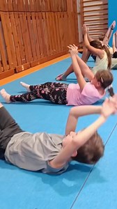 Skill Lab Košice - stále máme voľné miesta v našich pohybových kurzoch. Vedieme parkour tréningy pre deti, mládež a dospelých (od 4 rokov). 露‍♀️ Čoskoro dorazí parkour zásielka, ktorá opäť rozšíri naše tréningové možnosti (nové náradie)  Prihlášku nájdete na našich stránkach www.skills.sk  Naše akadémie sa nachádzajú v mestách Nitra, Bratislava, Poprad, Košice, Galanta, Hlohovec a Kežmarok. | Skill Lab | Facebook