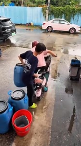 872K views · 11K reactions | Cách mà người lớn làm việc | Thế Giới Phụ Nữ - Women World | Facebook