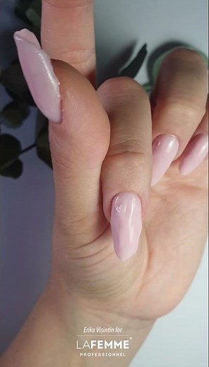 Abstract Nails 😍: la moda dell'estate 2021!