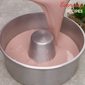 With these simple ingredients that everyone has at home, I prepare this dessert to get out of the routine | Everyday Recipes