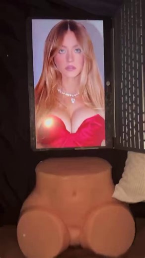 kim kardashian & sydney sweeney bbc cum tribute
