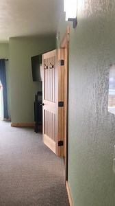 Room 18 Single King (Balcony) | Roam Inn