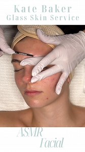 Love being able to give Kate Baker glass skin with dermaplaning🤩🫶#asmrspa #asmrfacial #asmrsleep #asmrdermaplaning #dallasmedspa #asmrskintracing | Boho Med Spa