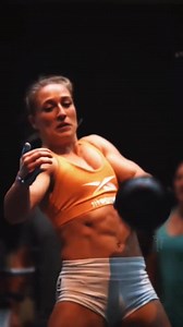 Nienke Overveld is multiple national champion and an international athlete in crossfit | Great Vegan Athletes