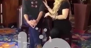 #VIDEO - Niurka Marcos enseña sus pechos durante entrevista en Costa Rica