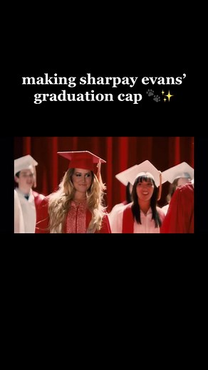 making sharpay evans’ graduation cap 🐾🎓✨#graduate #hsm #sharpayevans #artist #rhinestones #graduationcap #highschoolmusical #artistsoftiktok