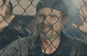 Tapped Out (2014) | ČSFD.sk