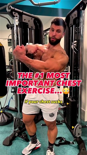 🔥 If you’ve got “man boobs” and keep benching… that’s exactly why nothing’s changing. Pressing alone isn’t fixing it. You’re missing the part of your chest that actually creates shape, the upper chest. 💡 Start doing LOW-TO-HIGH cable flys. This is what separates a flat, soft-looking chest from one that actually looks defined. 💡 Why they matter: ✔️ Brings up the upper chest (where most people are lacking) ✔️ Adds shape and lift ✔️ Keeps constant tension so you actually feel the muscle working 